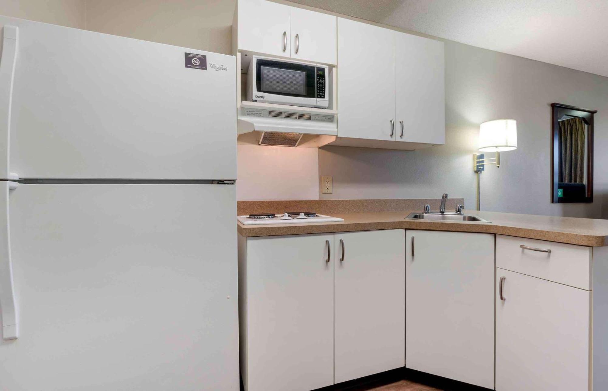 Extended Stay America Suites - Sacramento - Елк Гроув Екстериор снимка